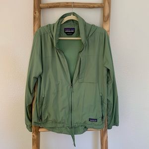 Patagonia light jacket